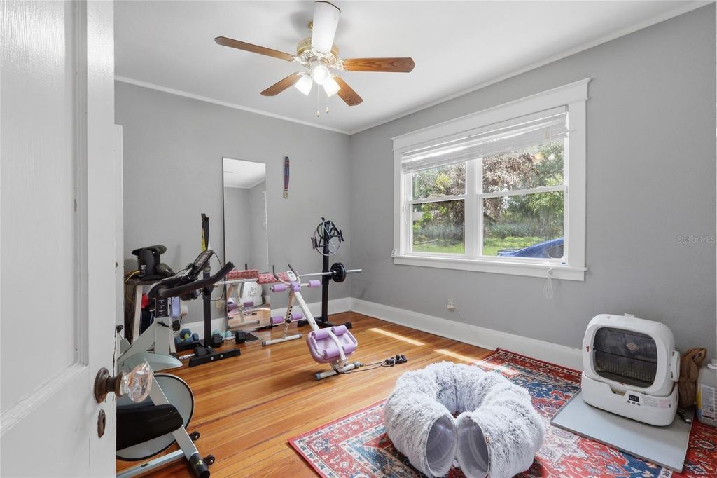 Image 12 of property listing at 8115 N 37TH STREET, Tampa, FL 33604