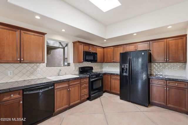 3753 N Placita Vergel, Tucson, AZ 85719