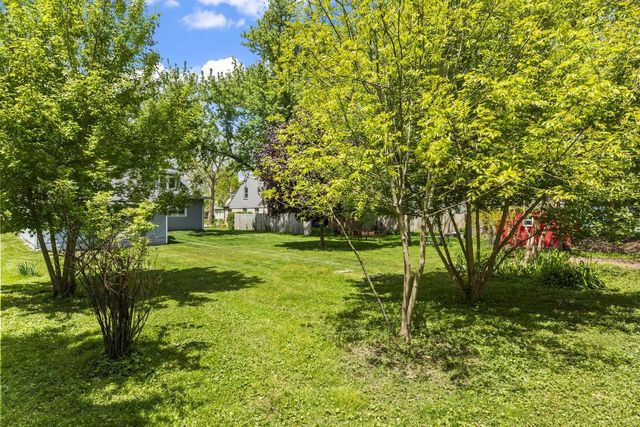 29 Locust STREET, Oconomowoc, WI 53066