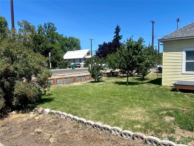 418 N Pacific Street, Ellensburg, WA 98926