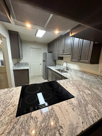 122 SE Scottwood Drive, Fort Walton Beach, FL 32548