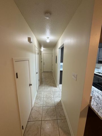 122 SE Scottwood Drive, Fort Walton Beach, FL 32548