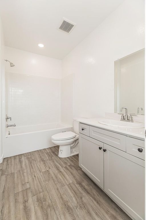 Image 53 of property listing at 2844 N Vahe Avenue, Fresno, CA 93737