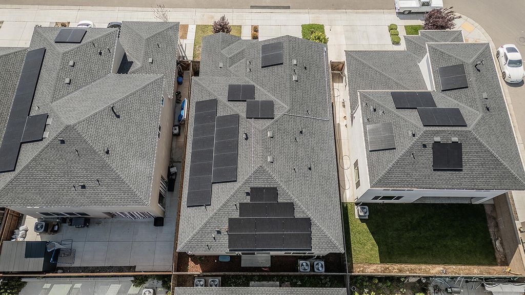 Image 68 of property listing at 2844 N Vahe Avenue, Fresno, CA 93737