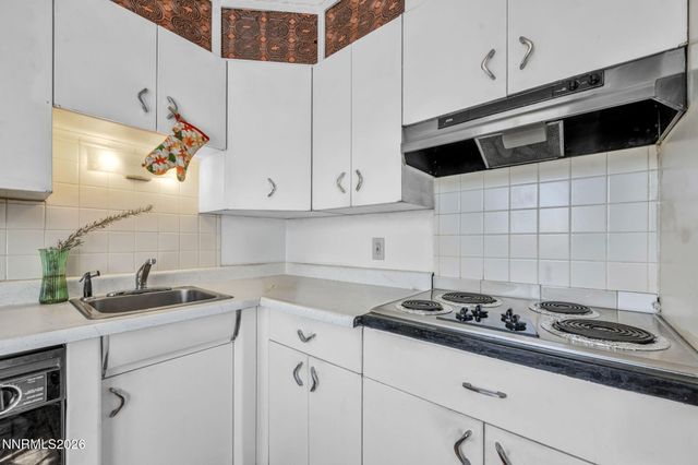 1945 4th Street 14, Sparks, NV 89431