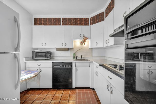 1945 4th Street 14, Sparks, NV 89431