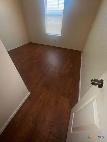 3804 Captain Drive, Killeen, TX 76549