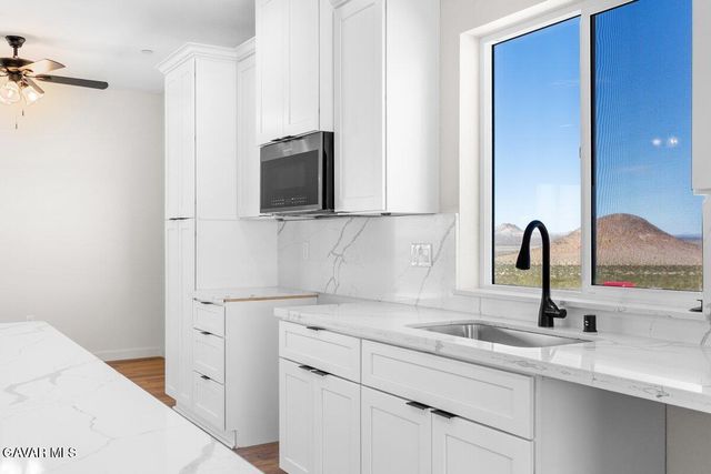 10351 Crest Road, California City, CA 93505