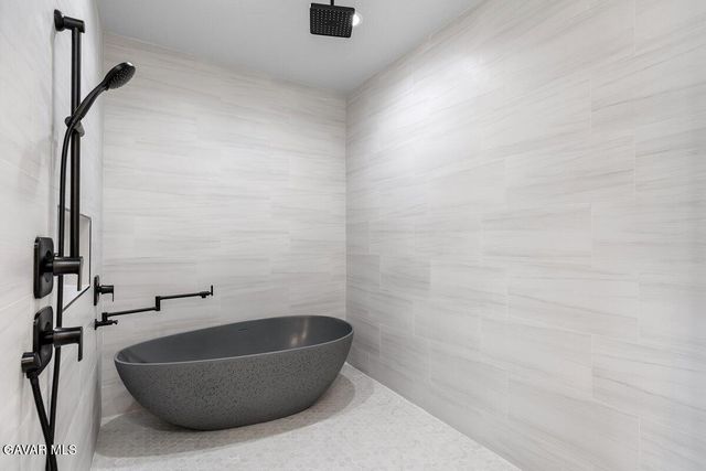 10351 Crest Road, California City, CA 93505