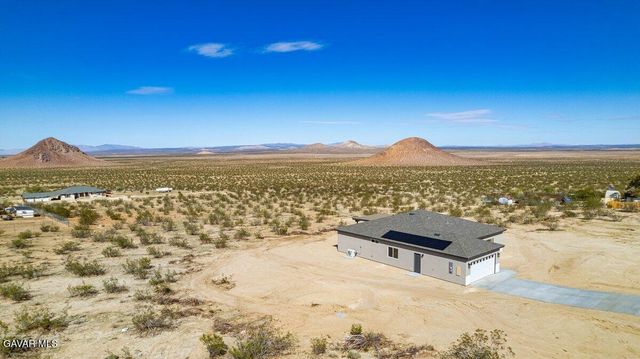 10351 Crest Road, California City, CA 93505