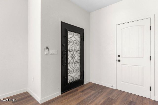 10351 Crest Road, California City, CA 93505