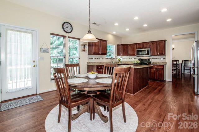 121 Crimson Orchard Drive, Mooresville, NC 28115