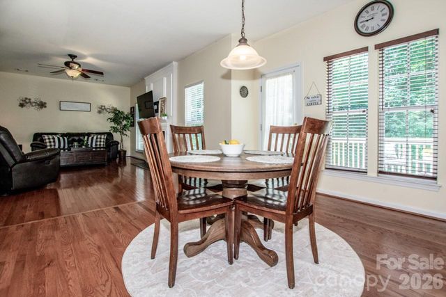 121 Crimson Orchard Drive, Mooresville, NC 28115