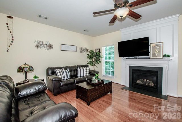 121 Crimson Orchard Drive, Mooresville, NC 28115