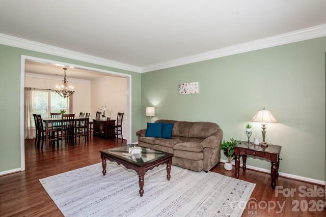 121 Crimson Orchard Drive, Mooresville, NC 28115
