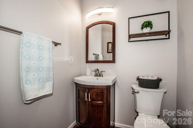 121 Crimson Orchard Drive, Mooresville, NC 28115