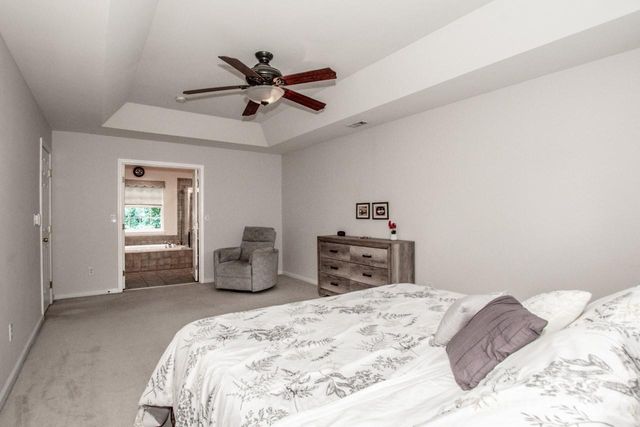 121 Crimson Orchard Drive, Mooresville, NC 28115