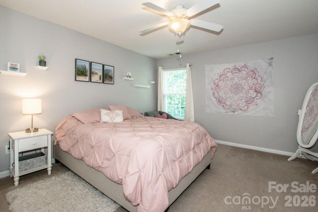 121 Crimson Orchard Drive, Mooresville, NC 28115