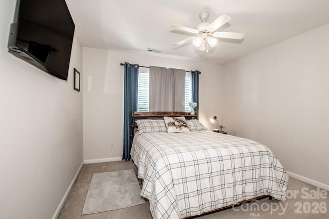 121 Crimson Orchard Drive, Mooresville, NC 28115