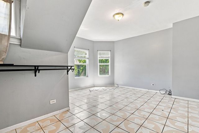 2134 Grove Avenue, North Chicago, IL 60064