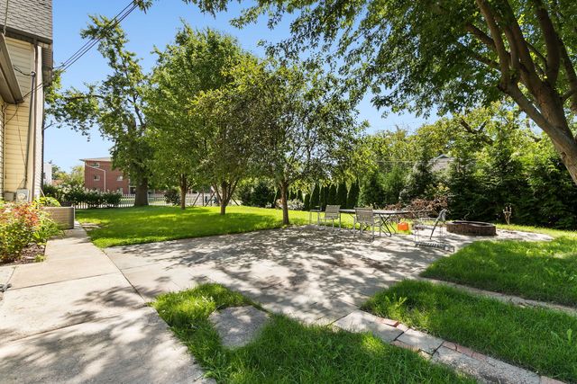 2134 Grove Avenue, North Chicago, IL 60064