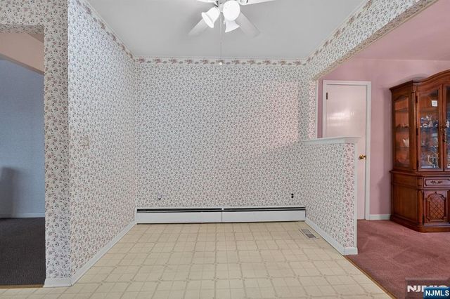 15 16th Street, Hawthorne, NJ 07506