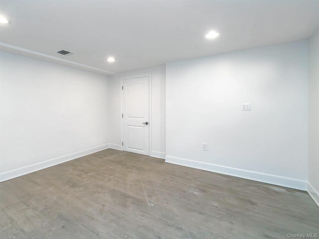 1 Milford Lane, Glen Cove, NY 11542