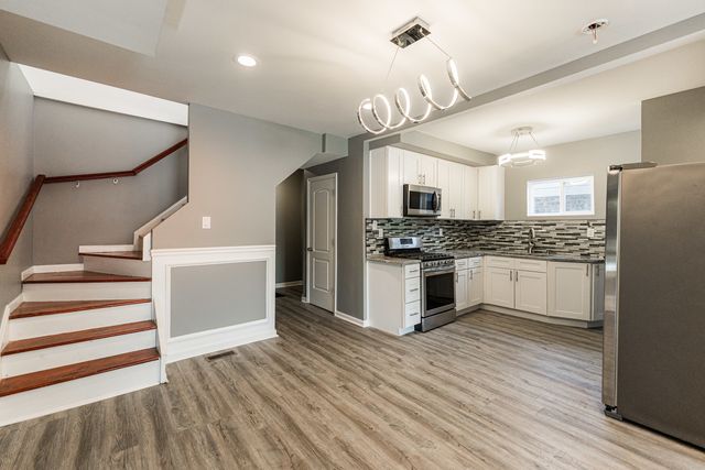 431 E 87th Street, Chicago, IL 60619