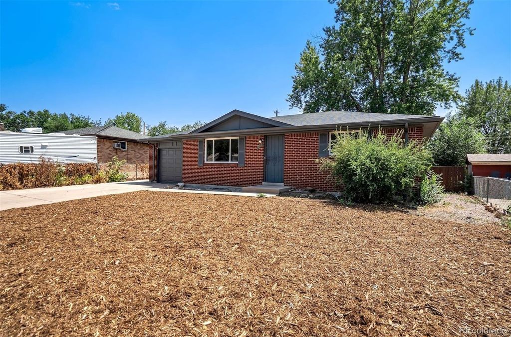 65 S Roosevelt Street, Colorado Springs, CO 80910