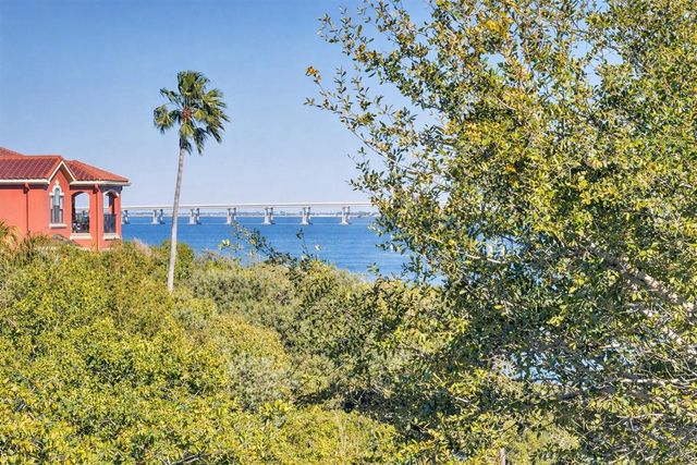 2724 VIA MURANO 639, Clearwater, FL 33764