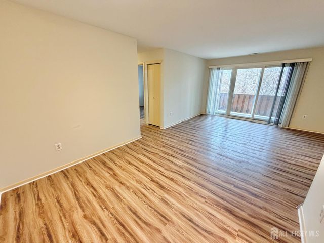 9208 Tamarron Drive, Plainsboro, NJ 08536