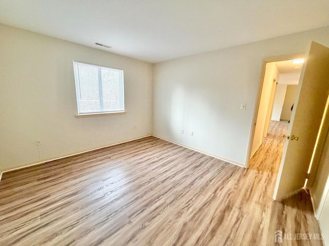 9208 Tamarron Drive, Plainsboro, NJ 08536