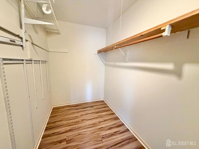 9208 Tamarron Drive, Plainsboro, NJ 08536