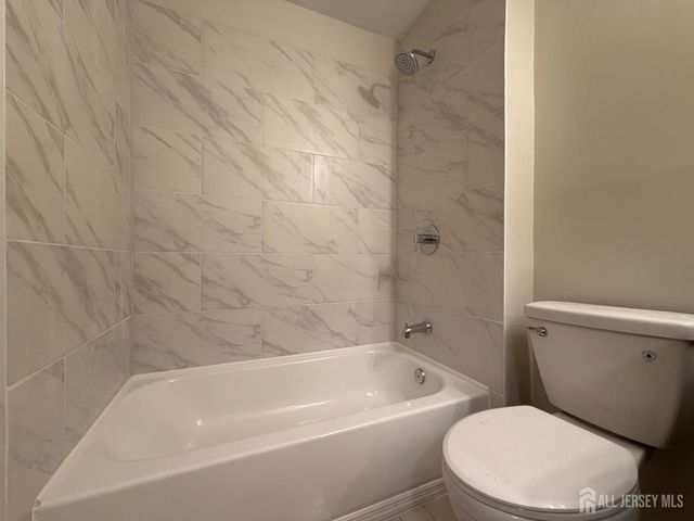 9208 Tamarron Drive, Plainsboro, NJ 08536