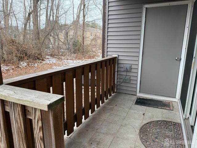 9208 Tamarron Drive, Plainsboro, NJ 08536