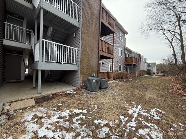 9208 Tamarron Drive, Plainsboro, NJ 08536