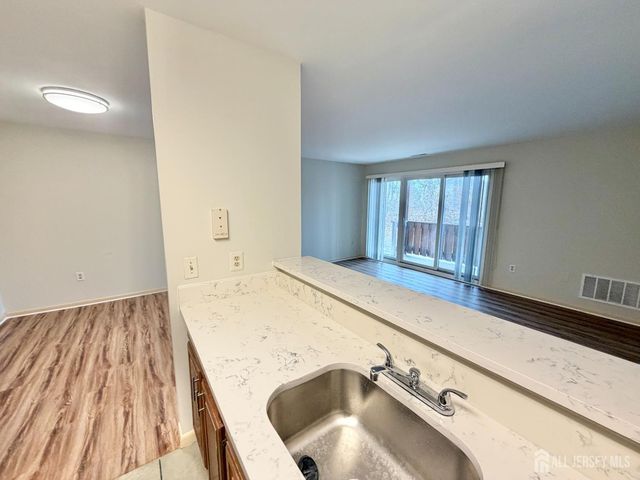 9208 Tamarron Drive, Plainsboro, NJ 08536