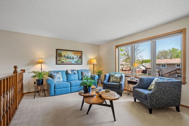 11532 Oregon Avenue N, Champlin, MN 55316