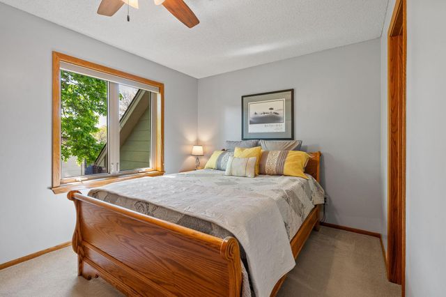 11532 Oregon Avenue N, Champlin, MN 55316