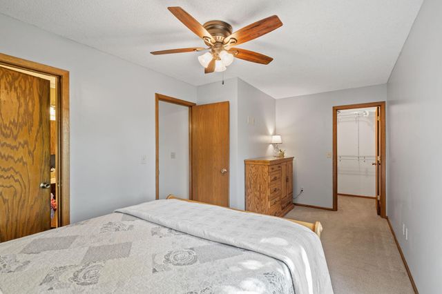 11532 Oregon Avenue N, Champlin, MN 55316