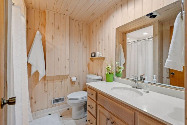 11532 Oregon Avenue N, Champlin, MN 55316