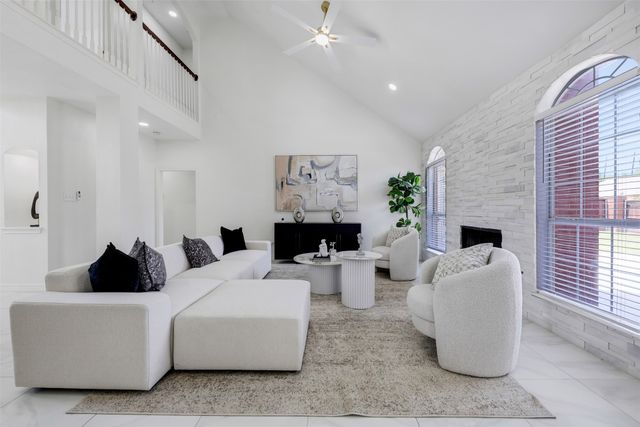 9320 Vista Circle, Irving, TX 75063