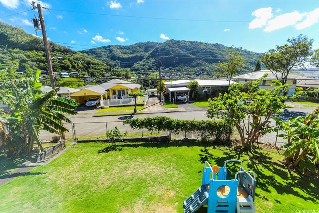 2404 Orchid Street, Honolulu, HI 96816