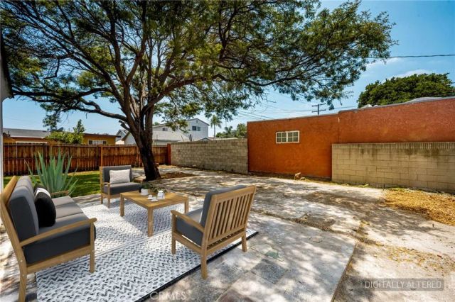 526 W Palmer Street, Compton, CA 90220