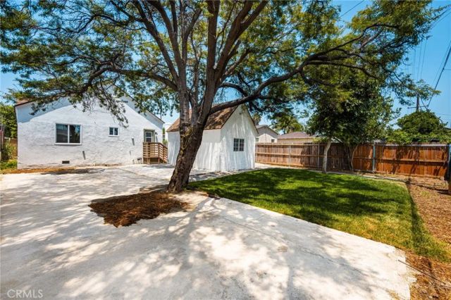 526 W Palmer Street, Compton, CA 90220