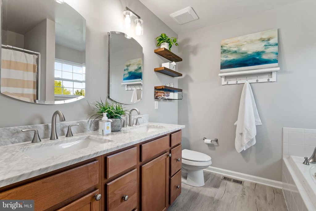 Image 26 of property listing at 2790 QUANTIM CT, Manchester, MD 21102