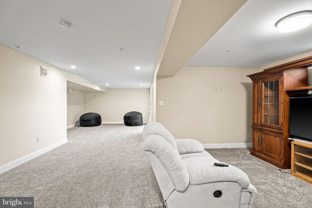 Image 31 of property listing at 2790 QUANTIM CT, Manchester, MD 21102