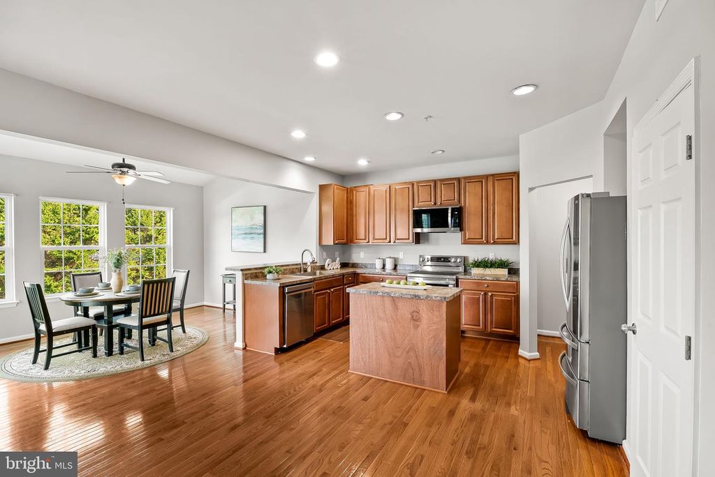 Image 9 of property listing at 2790 QUANTIM CT, Manchester, MD 21102