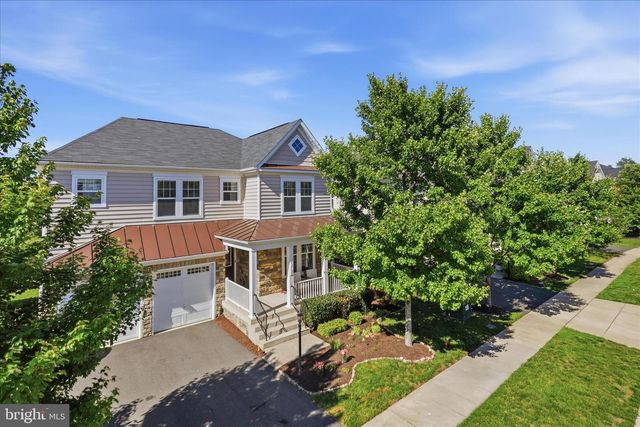 42522 STRATFORD LANDING DR, Brambleton, VA 20148