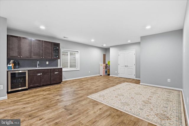 42522 STRATFORD LANDING DR, Brambleton, VA 20148